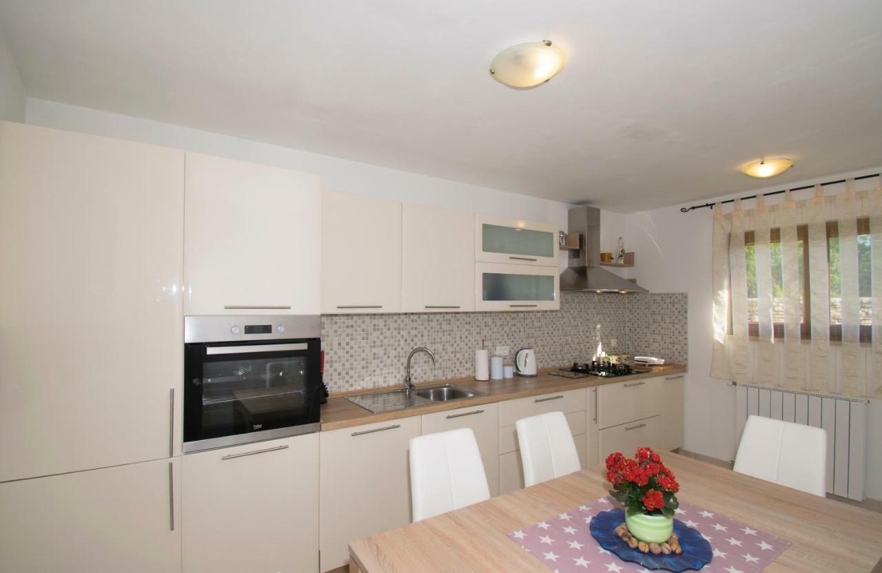 Willa Casa Sossi Near Rovinj Kanfanar Zewnętrze zdjęcie